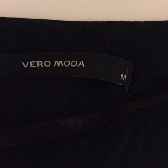 Graphic witchy spooky cat black long sleeve top - Picture 3 of 3